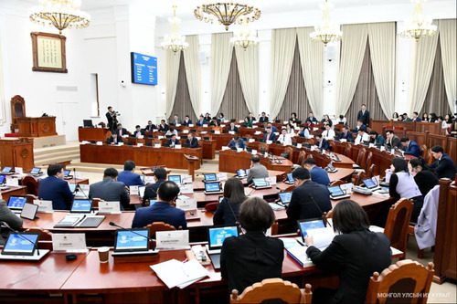 Монгол Улс дахь хүний эрх, эрх чөлөөний байдлын талаарх 25 дахь илтгэлийг хэлэлцэж, Хэлэлцээр соёрхон батлах тухай хуулийн төслийг батлав